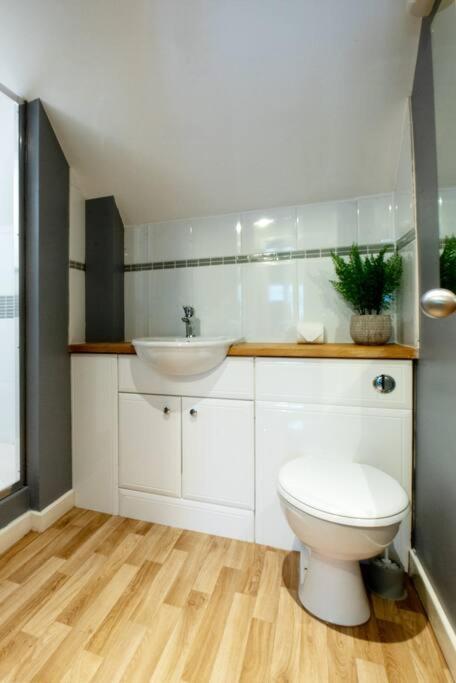 The Nest - Cosy And Quiet 1 Bed Central Apartment Buckingham Bagian luar foto