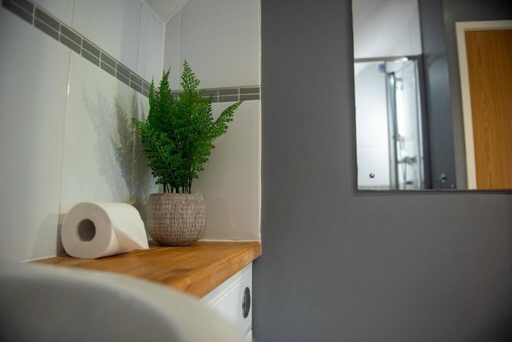 The Nest - Cosy And Quiet 1 Bed Central Apartment Buckingham Bagian luar foto
